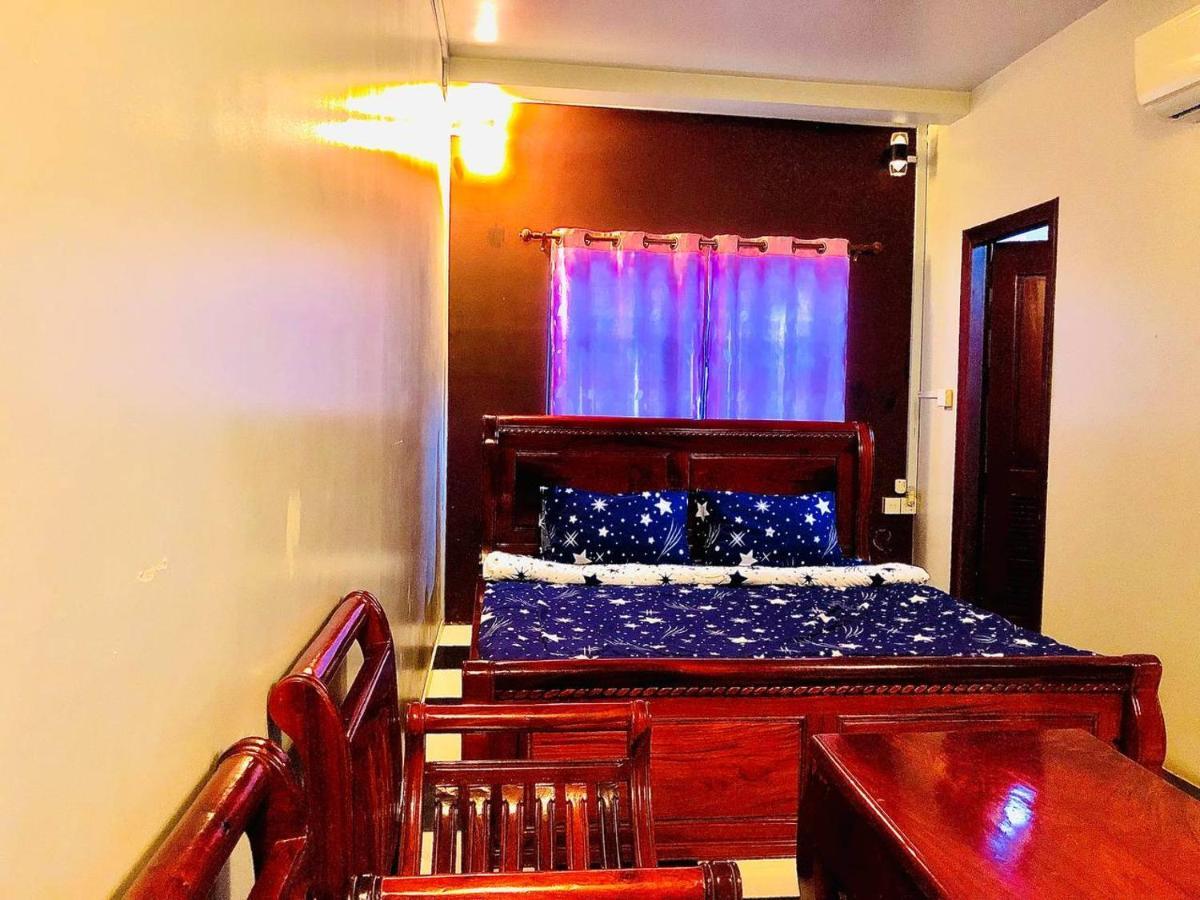 Sihariddh Guesthouse Siem Reap Esterno foto
